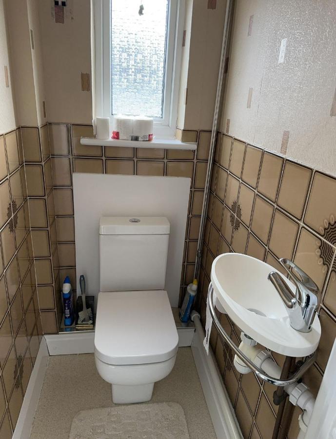 Amazing And Romantic O2 Arena 4 Bedrooms House Free Parking Лондон Экстерьер фото